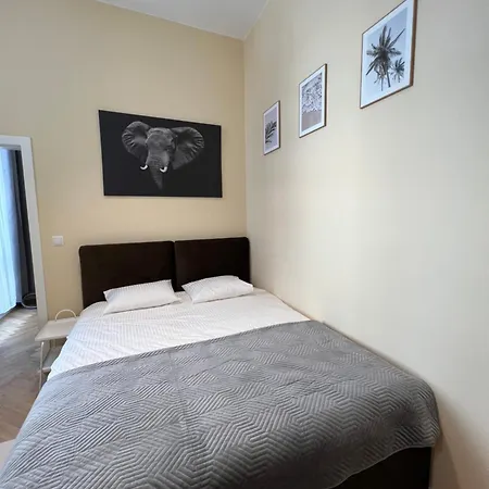 Apartament Piekna 16a *