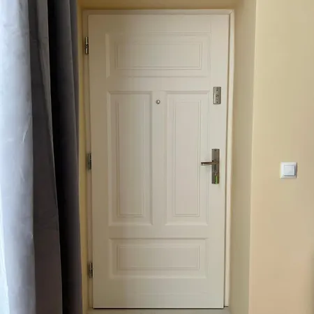 شقة Apartament Piekna 16a